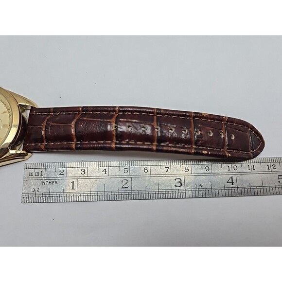 Relic ZR15559 Gold Tone Multifunction Moonphase Quartz Leather Watch New Battery - Picture 8 of 13